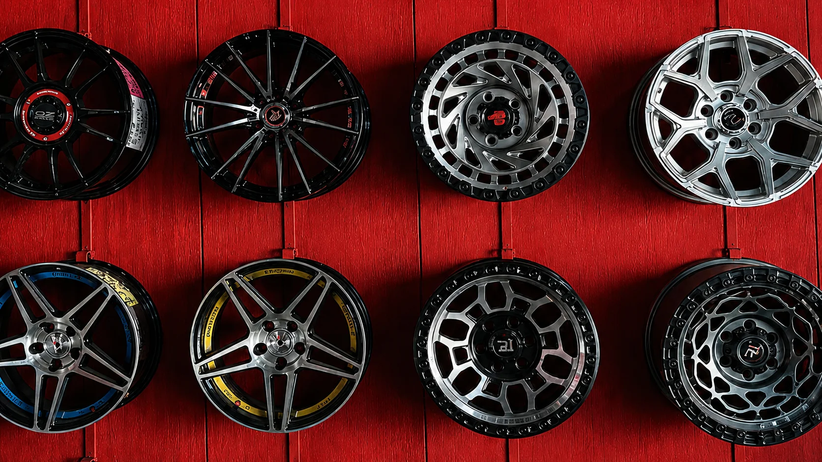 Variedad de rines para auto con diferentes diseños y compatibilidad